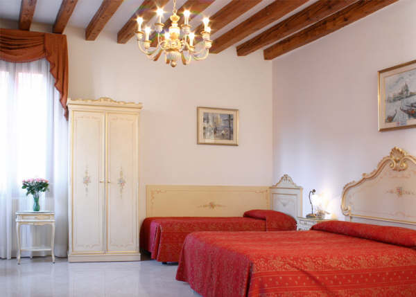 On dormir a Venècia: Hotel Bernardi