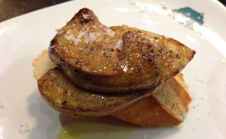 Dónde comer en Donostia: Pincho de foie en el Bar Sport