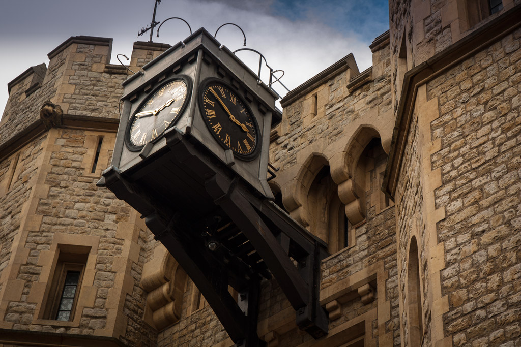 Reloj en la Torre de Londres