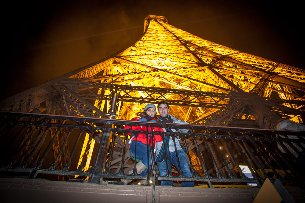 Torre Eiffel: Veure París de nit sense fer cua
