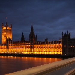 Big Ben i Parlament de nit