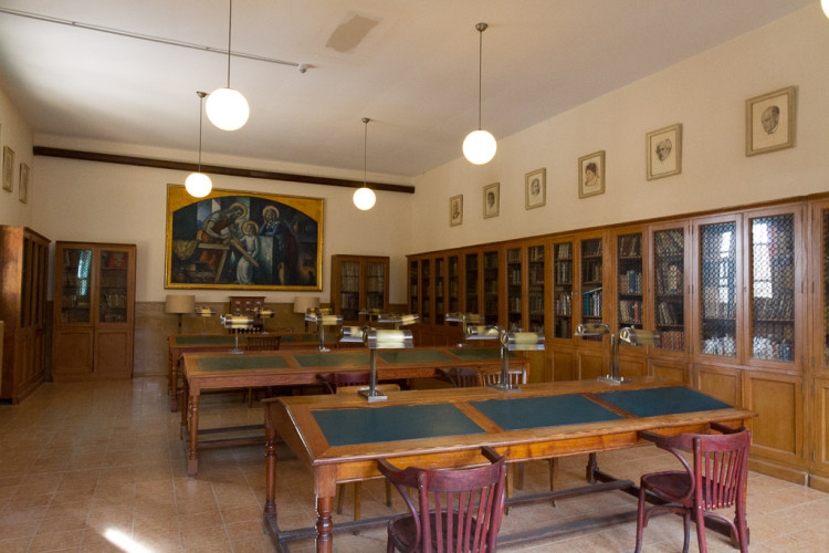 Biblioteca de la Colònia Vidal