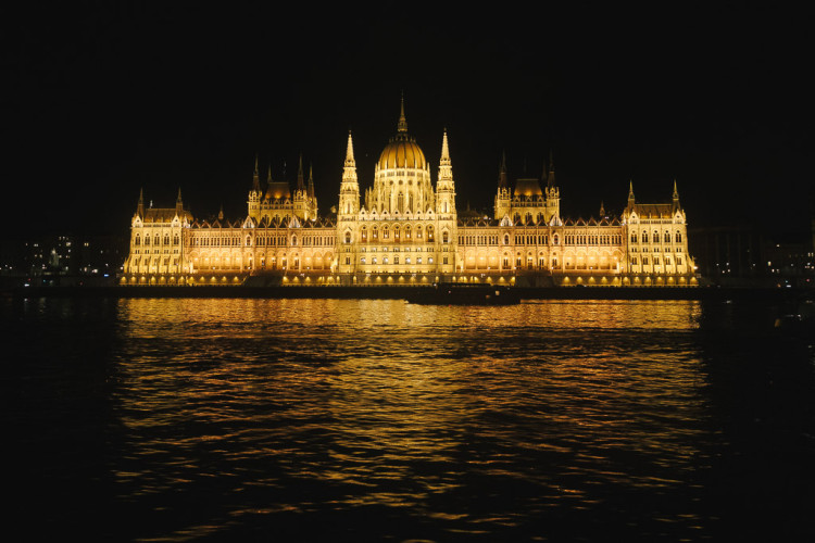 Parlament de Budapest per la nit