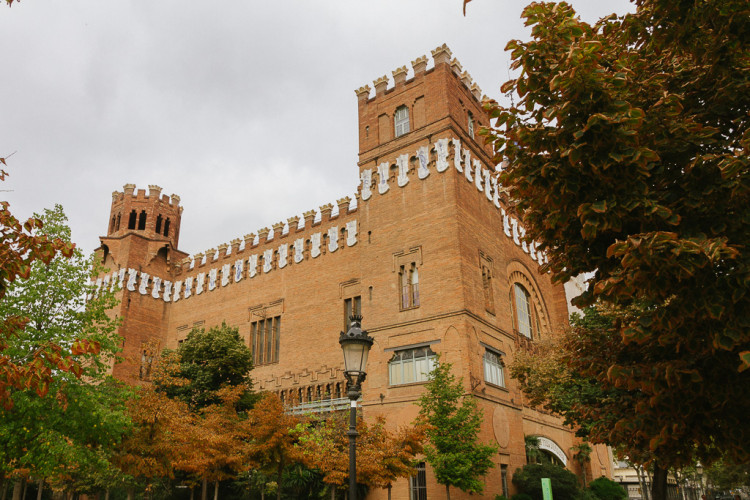 Como hacer la Ruta del Modernismo de Barcelona: Castell dels Tres Dragons