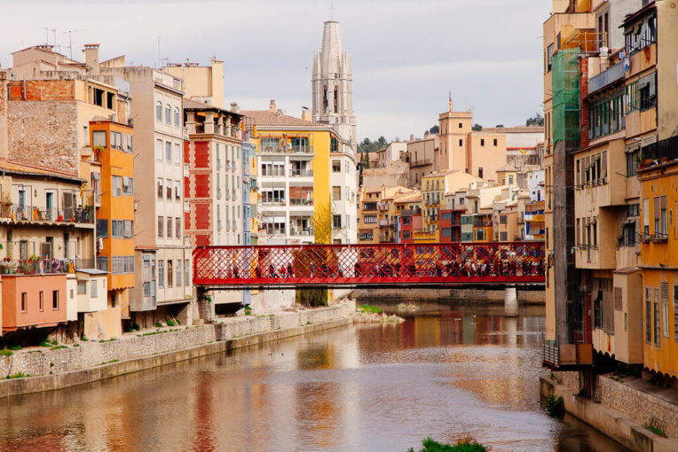 Qué ver en Girona en un día: Puente de las Peixeteries Velles 