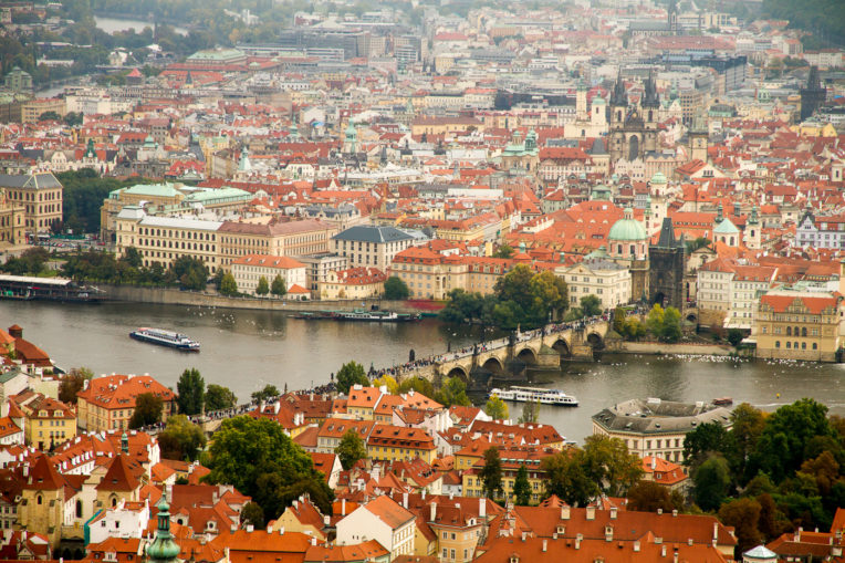 Vistes des de la Torre de Petřín: Praga des de dalt