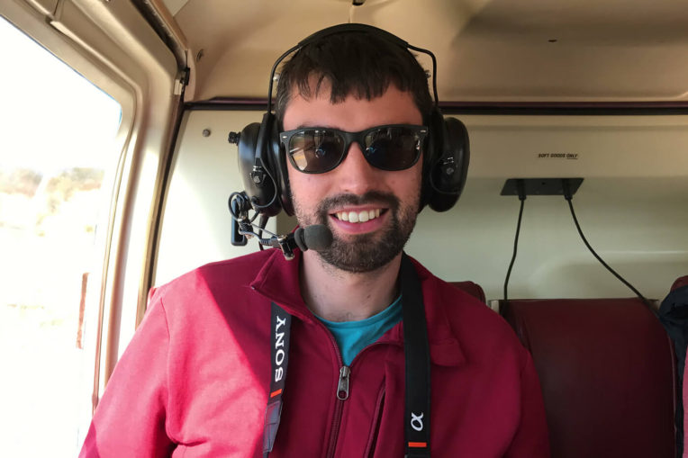 David a l'helicòpter a les Cascades Victòria